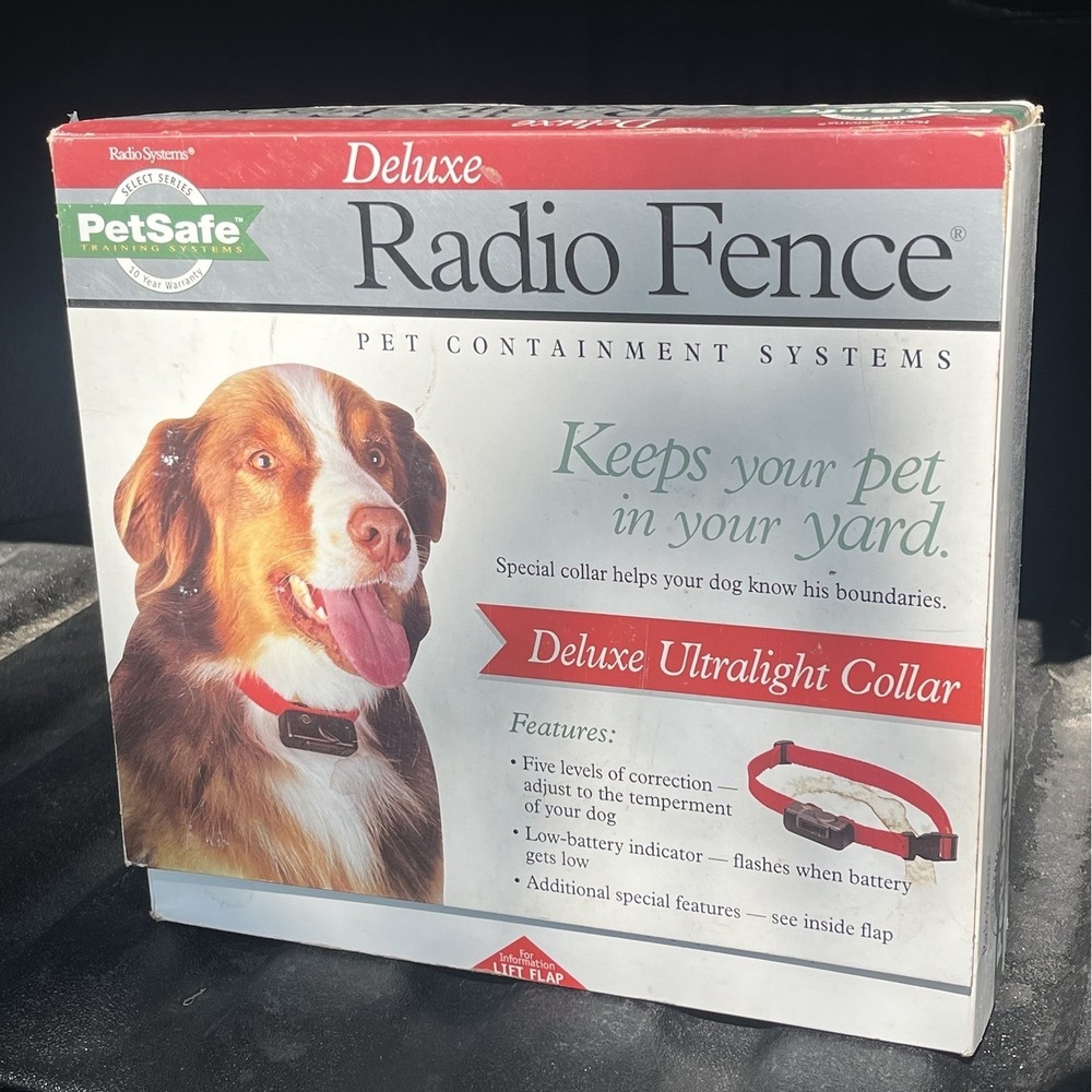 PetSafe Deluxe Radio Fence In-Ground Pet Containment System | Model RF-304W